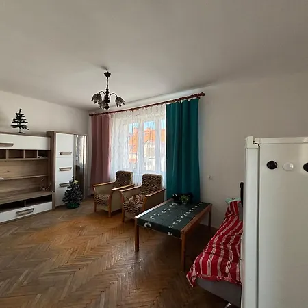 Urokliwa Kawalerka W Centrum Miasta