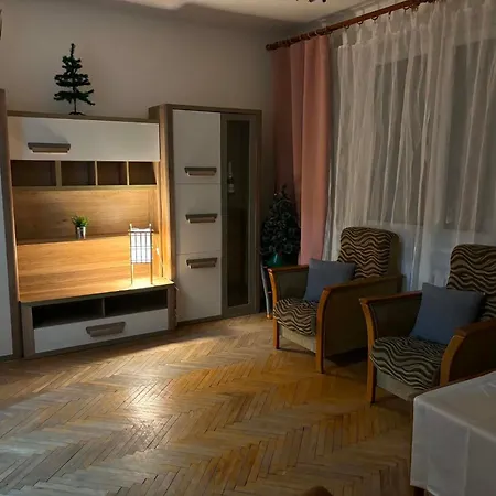 Urokliwa Kawalerka W Centrum Miasta *